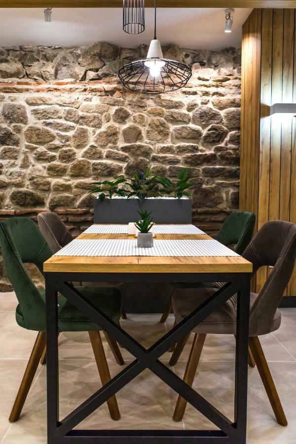 Hillhouse Plovdiv Hotell Exteriör bild