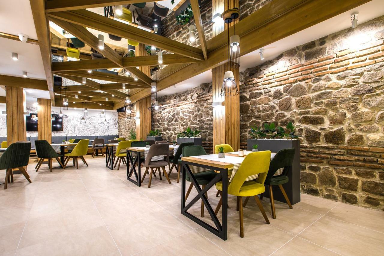 Hillhouse Plovdiv Hotell Exteriör bild