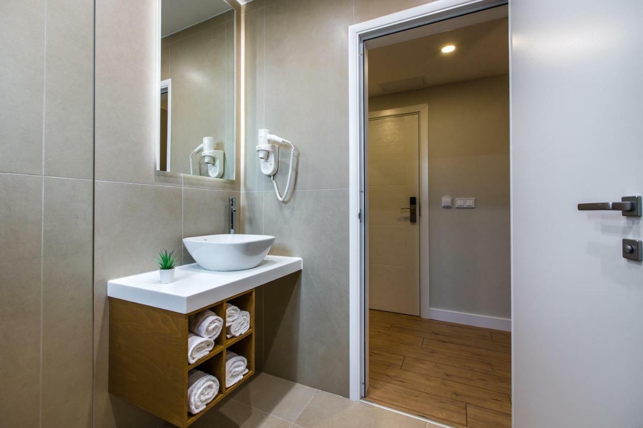 Hillhouse Plovdiv Hotell Exteriör bild