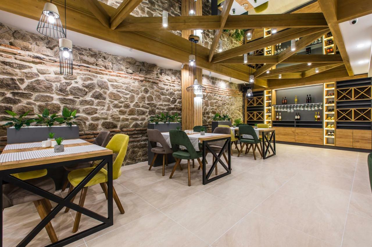 Hillhouse Plovdiv Hotell Exteriör bild