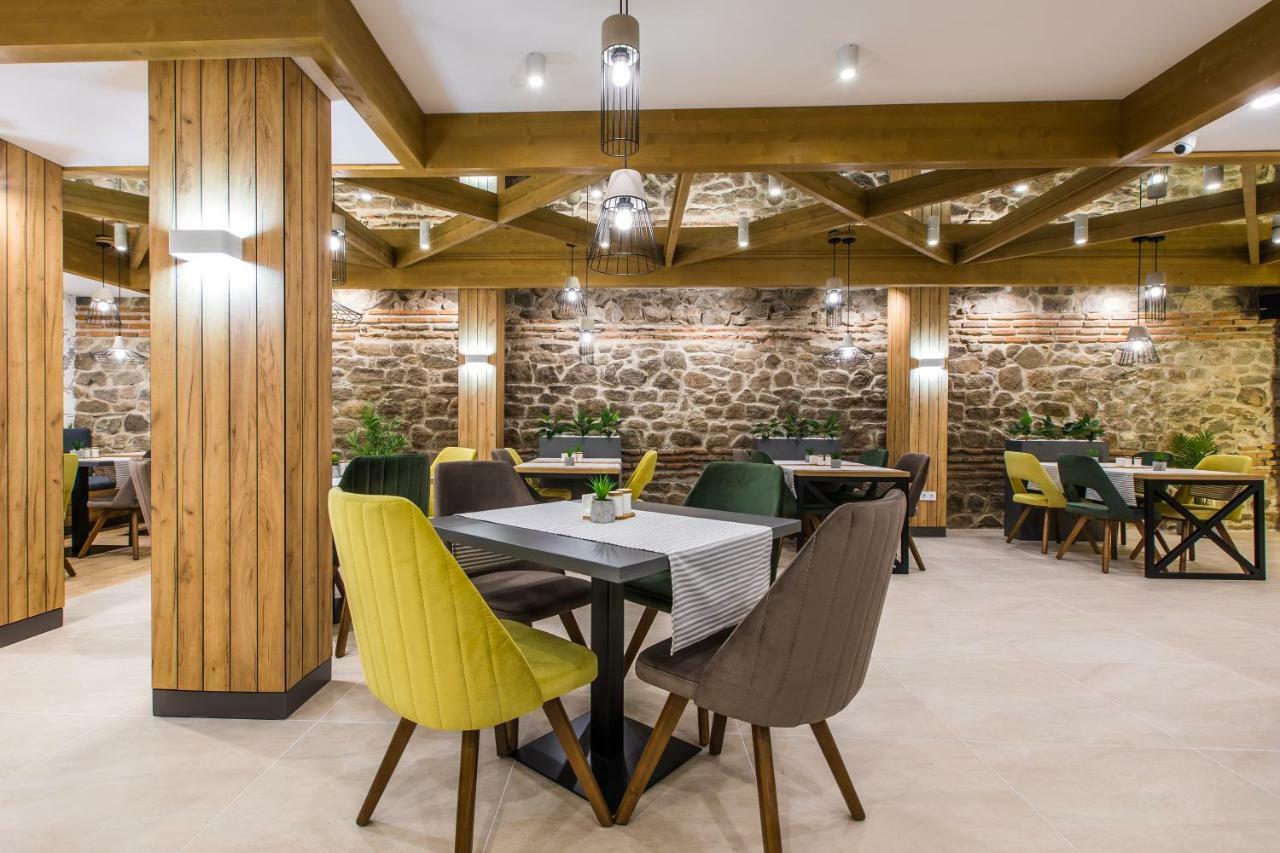 Hillhouse Plovdiv Hotell Exteriör bild